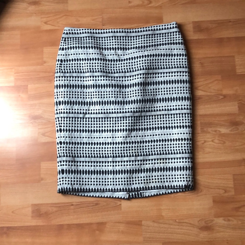 Loft pencil skirt